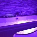 Hotel Logis Manoir De Fourcy 4*