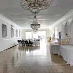 Hotel Logis Manoir De Fourcy Corbehem