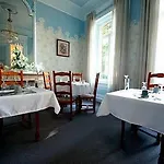 Hotel Logis Manoir De Fourcy Corbehem