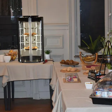 Otel Logis Manoir De Fourcy