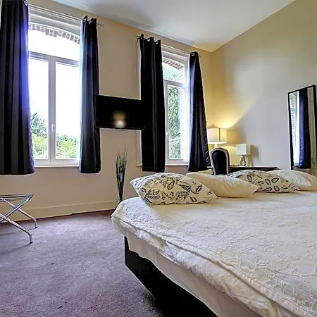 Logis Manoir De Fourcy Corbehem