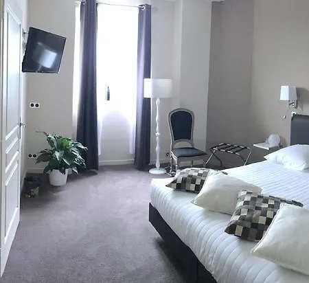 Logis Manoir De Fourcy 4*