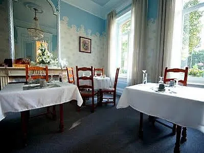 Hotell Logis Manoir De Fourcy Corbehem