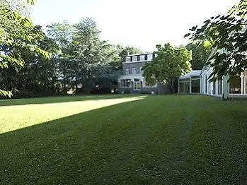 Logis Manoir De Fourcy 4*