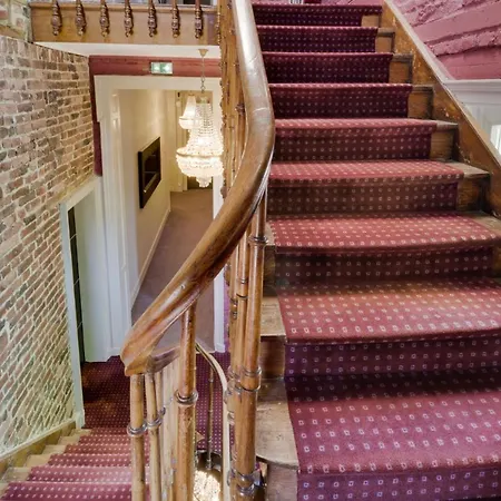 Logis Manoir De Fourcy Otel