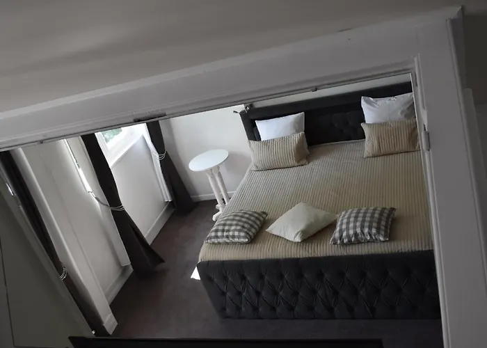 Logis Manoir De Fourcy