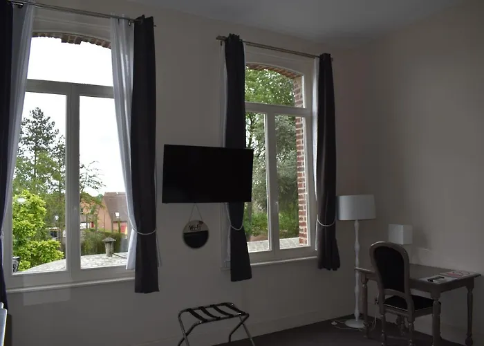 Logis Manoir De Fourcy