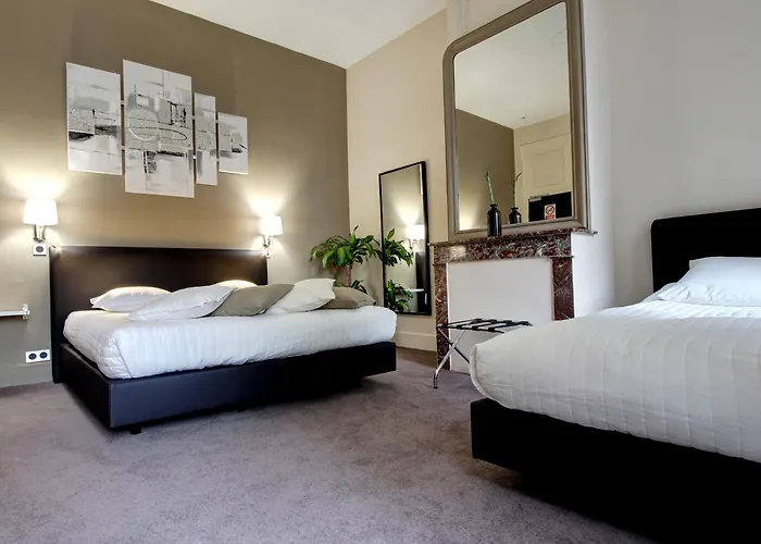 Logis Manoir De Fourcy 4*