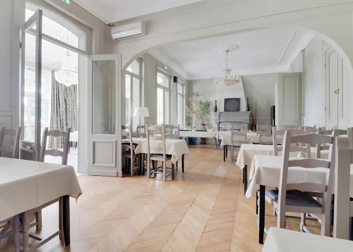 Logis Manoir De Fourcy 4* Corbehem